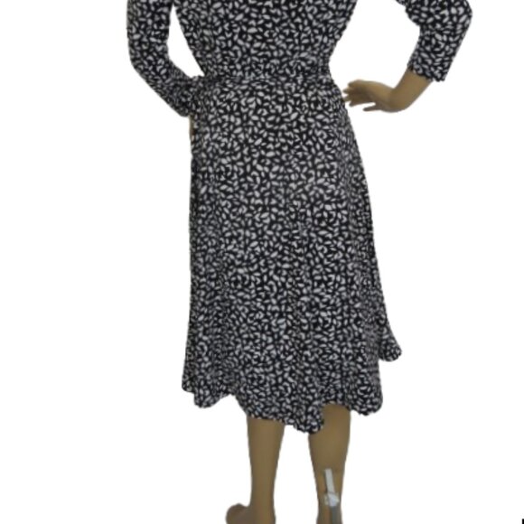 Banana Republic Wrap Dress - Picture 6 of 7